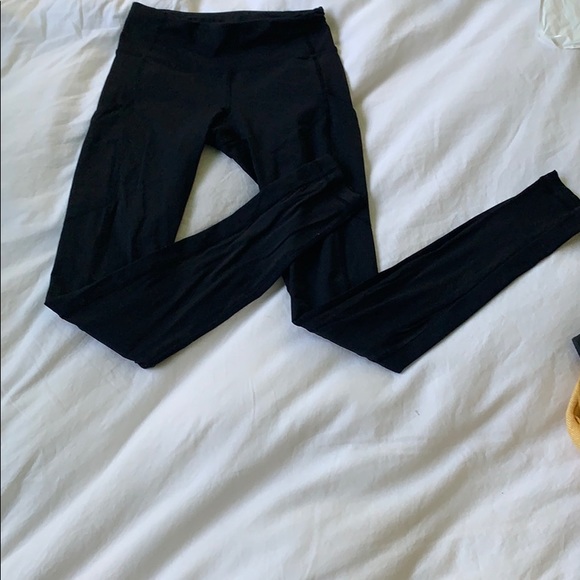 Lululemon Speed Up Tight 28” - Picture 5 of 9